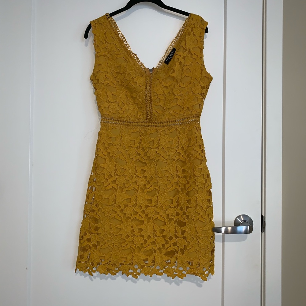 **WORN ONE LIKE NEW** lace dress